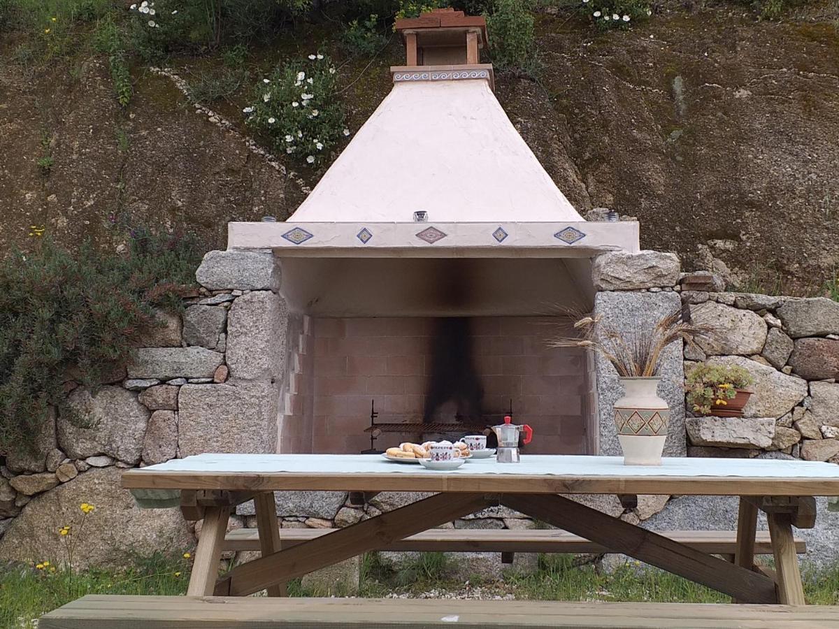 Pensjonat Casa Lucia Campagna Relax Dorgali Zewnętrze zdjęcie